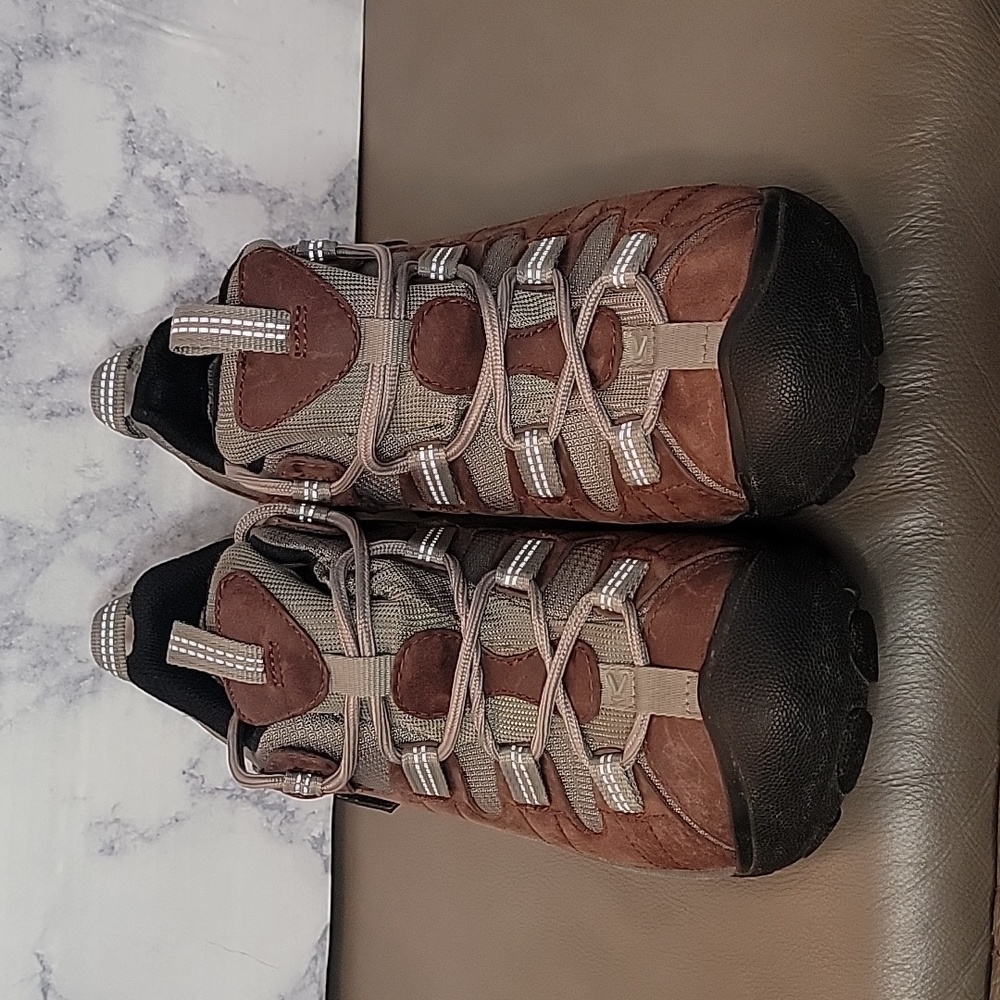 Keen Hiking Shoes Women's Size 8.5 Brown & Gray Waterproof Shoes